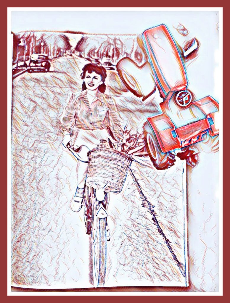 Iloinen nainen ajaa pyörällä. Kukkia korissa. Vanha traktori.