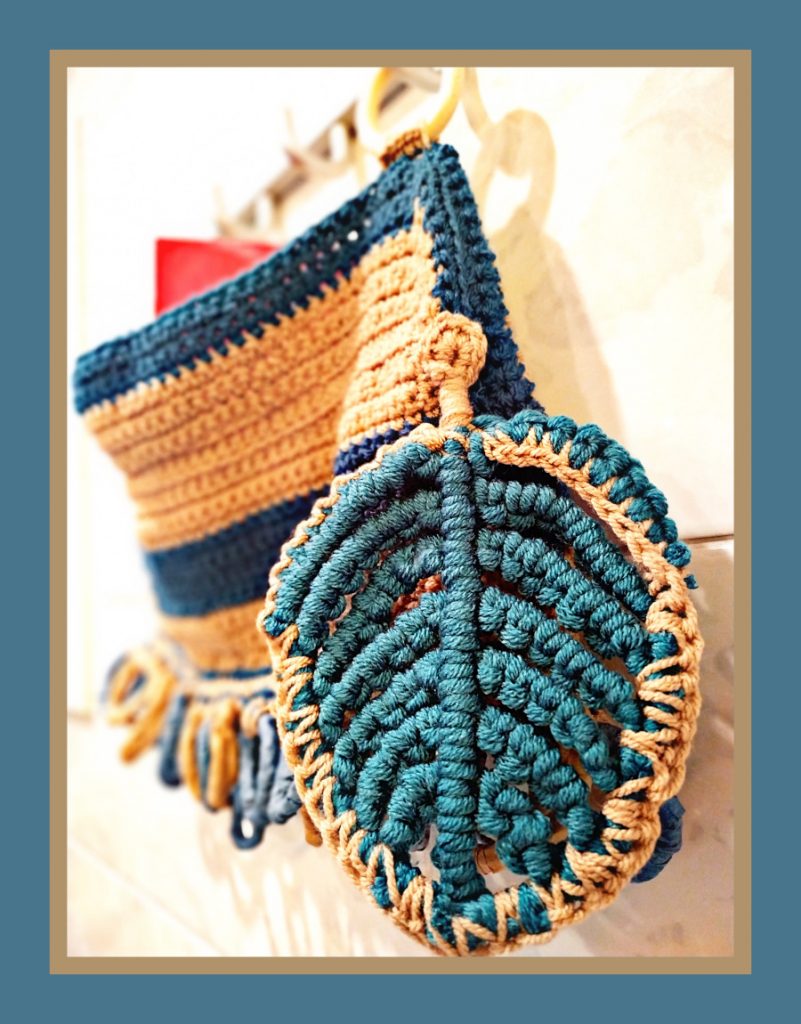 Virkattu seinäkoriste