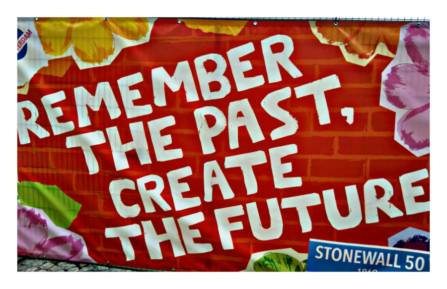Remember the Past, Create the Future. Muista mennyt ja tunne historiasi, mutta luo samalla uutta ja ota opiksesi jo tehdyistä virheistä.