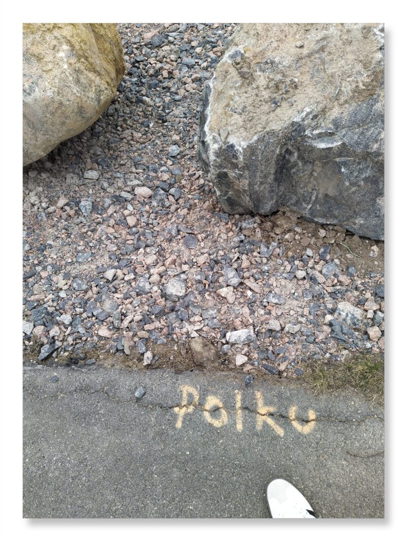 Read more about the article Pyhästä pyhään